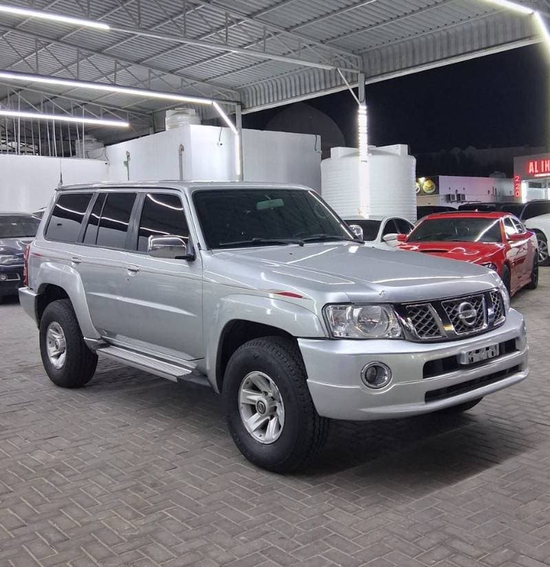 2019 Nissan Patrol Safari thumbnail 2