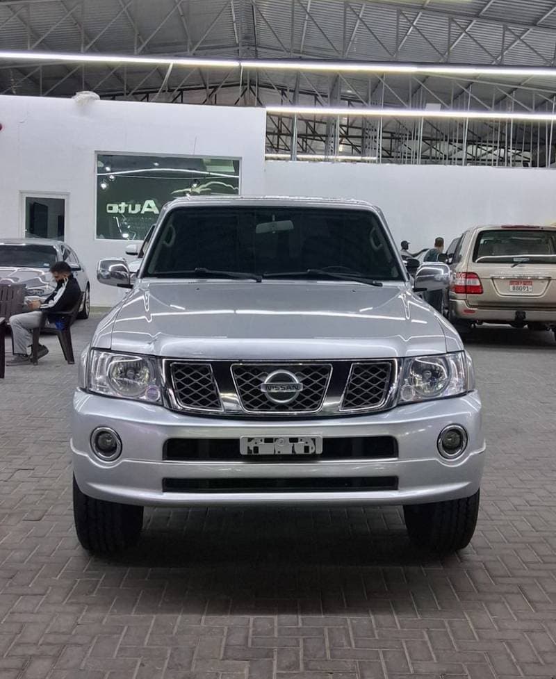 2019 Nissan Patrol Safari thumbnail 3