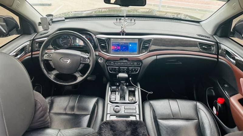 2019 GAC GS8 thumbnail 5