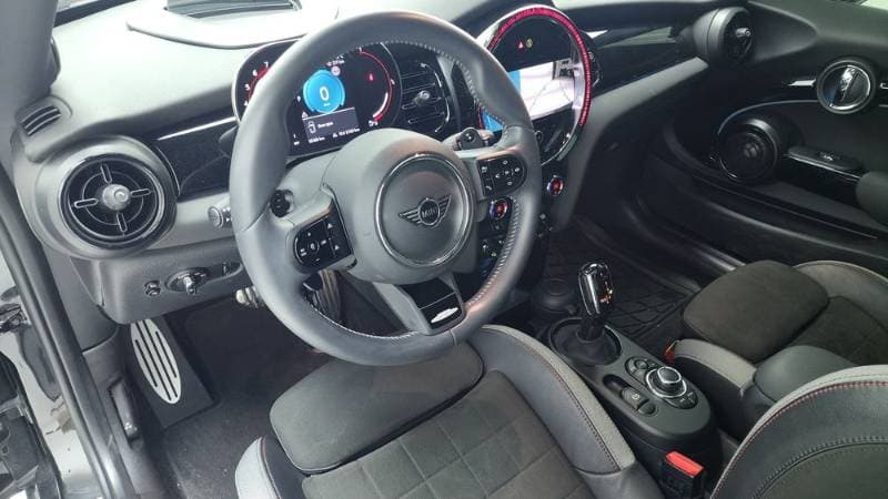 2024 Mini John Cooper Works thumbnail 7