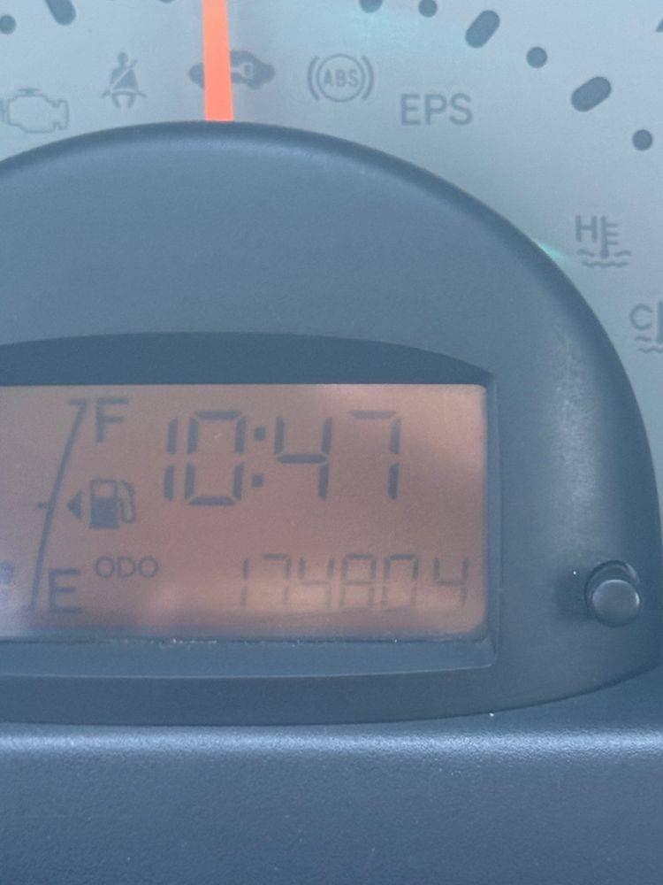 2007 Daihatsu Sirion thumbnail 5