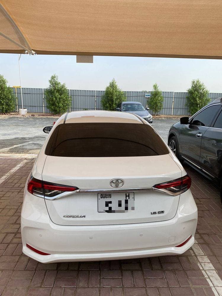 2021 Toyota Corolla thumbnail 4