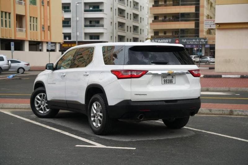 2020 Chevrolet Traverse thumbnail 4