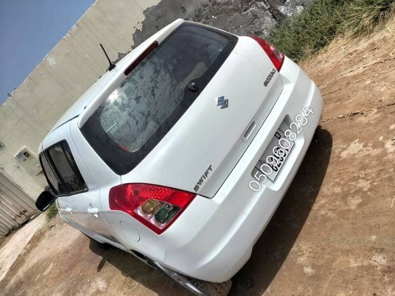 2009 Suzuki Swift thumbnail 3