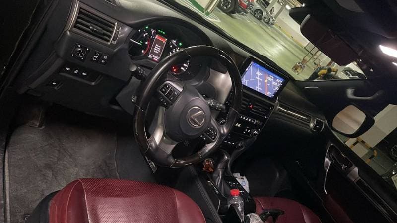 2023 Lexus GX 460 thumbnail 4