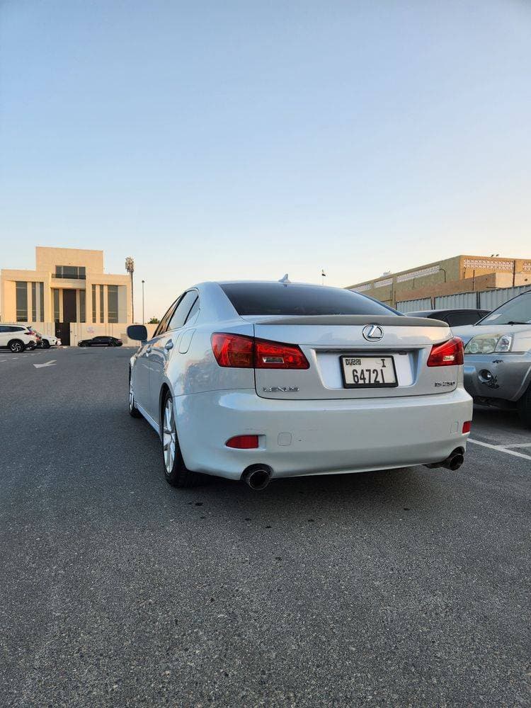 2007 Lexus IS250 thumbnail 4