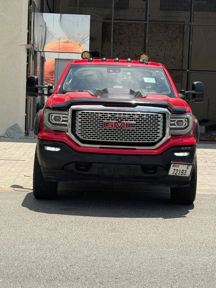 2017 GMC Sierra Denali