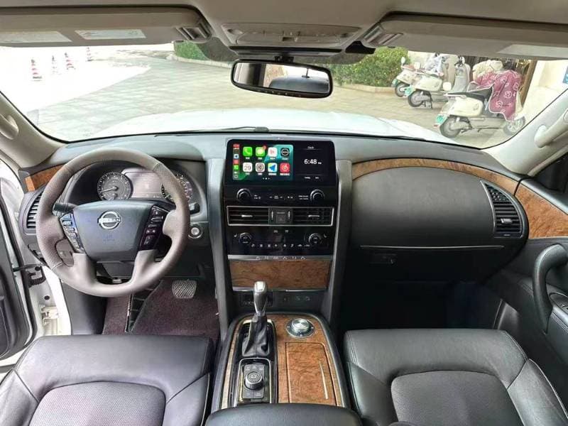 2023 Nissan Patrol thumbnail 3