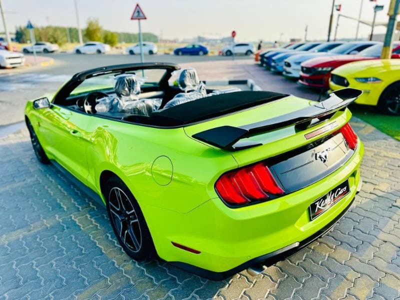 2020 Ford Mustang thumbnail 7