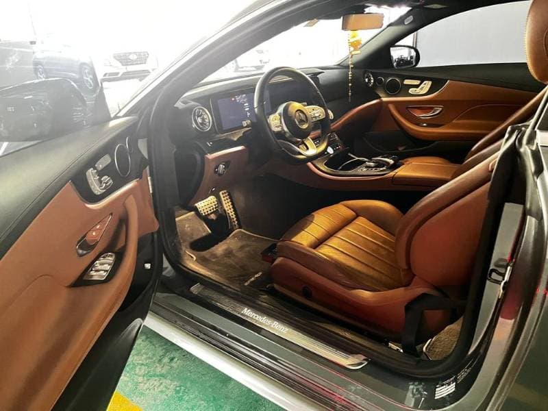 2020 Mercedes-Benz E-Class thumbnail 3