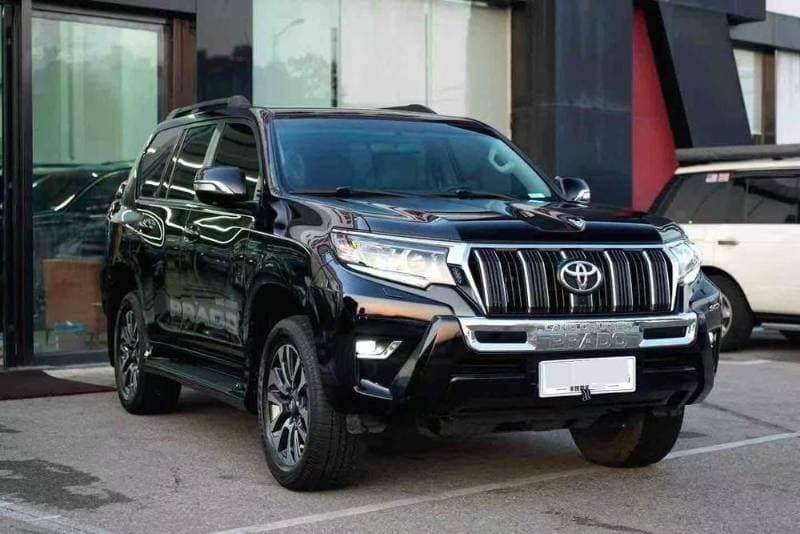 2022 Toyota Land Cruiser Prado thumbnail 5