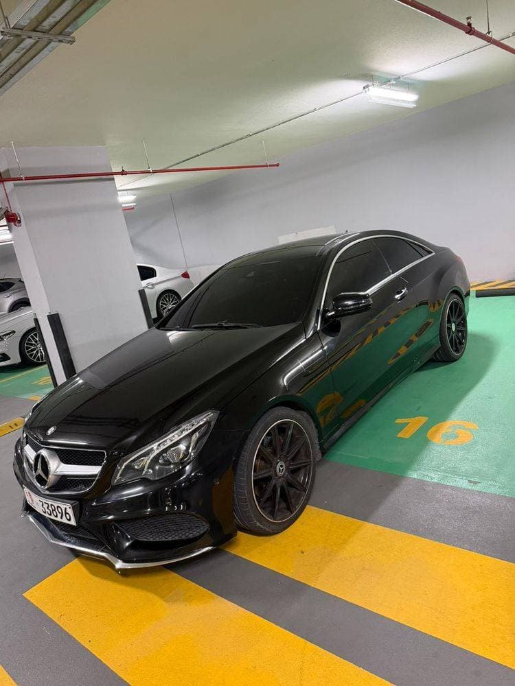 2016 Mercedes-Benz E-Class thumbnail 3