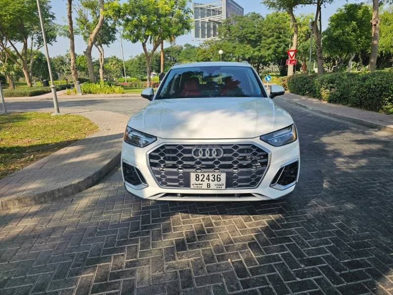 2021 Audi Q5 thumbnail 3