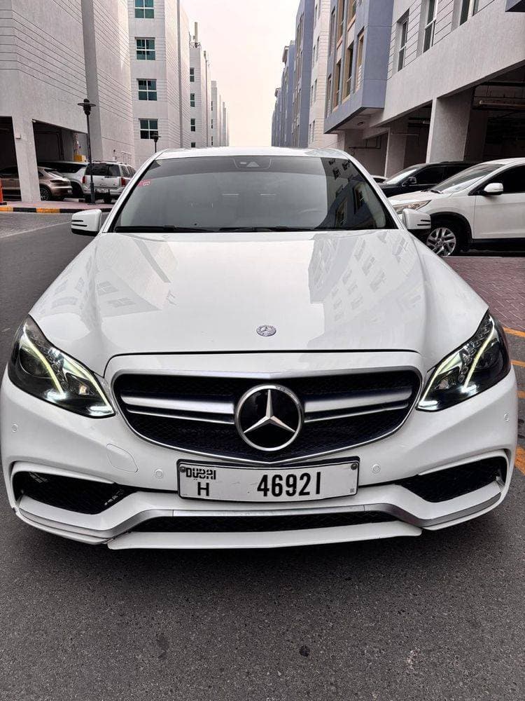 2015 Mercedes-Benz E-Class Saloon