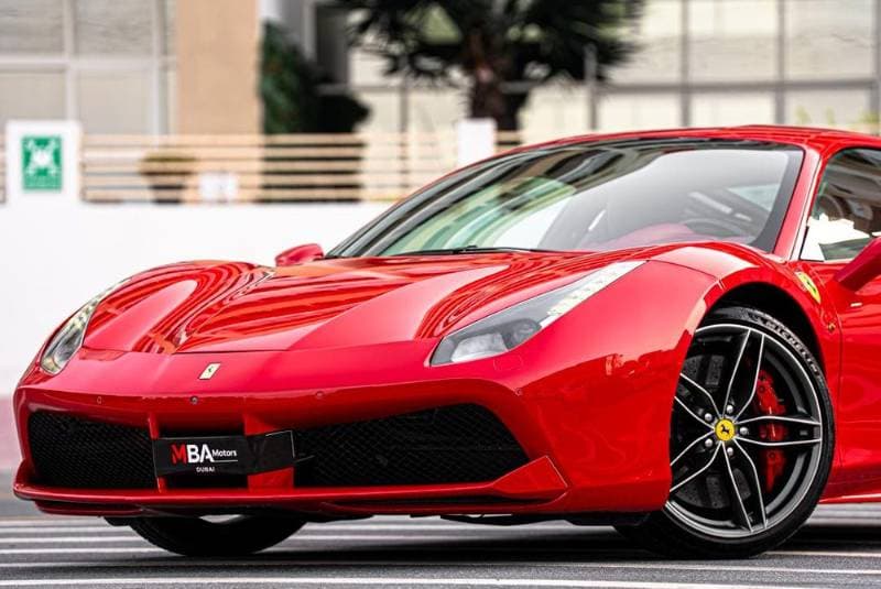 2016 Ferrari 488 thumbnail 2