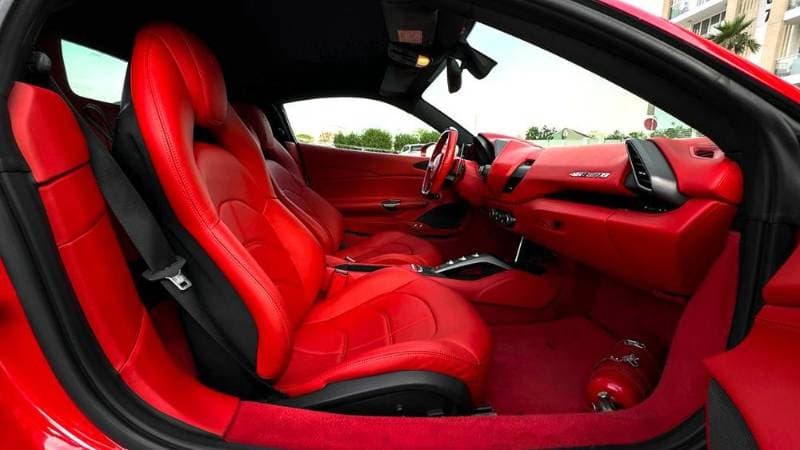 2016 Ferrari 488 thumbnail 8