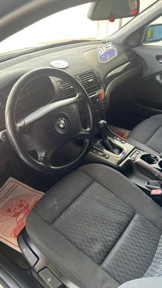 2001 BMW 3 Series Sedan thumbnail 3