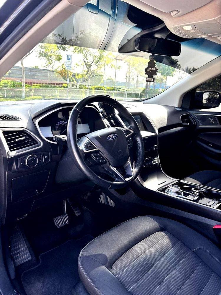 2019 Ford Edge thumbnail 4