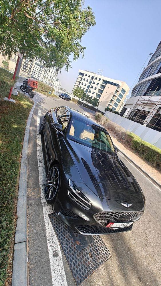 2023 Genesis G70