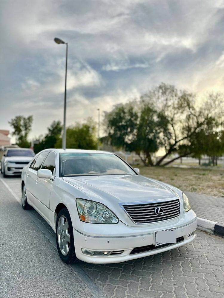 2004 Lexus LS-Series