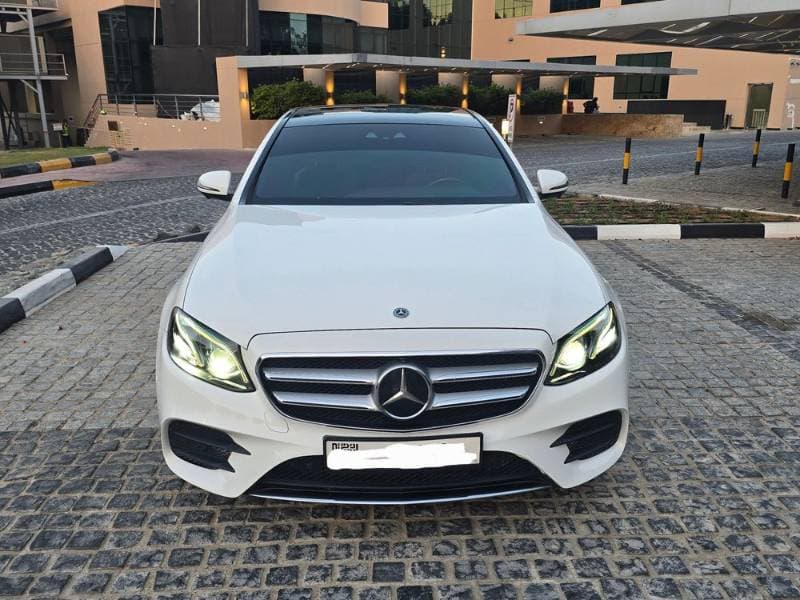2018 Mercedes-Benz E-Class thumbnail 4
