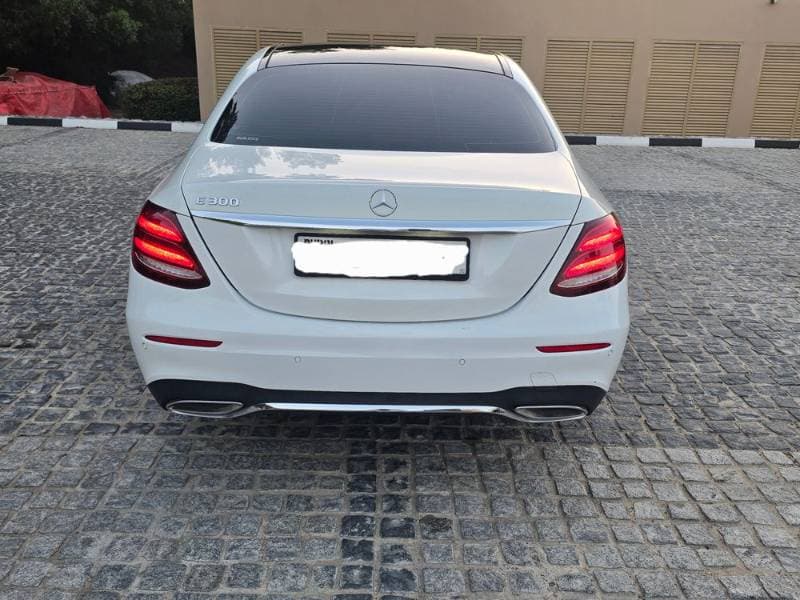 2018 Mercedes-Benz E-Class thumbnail 7