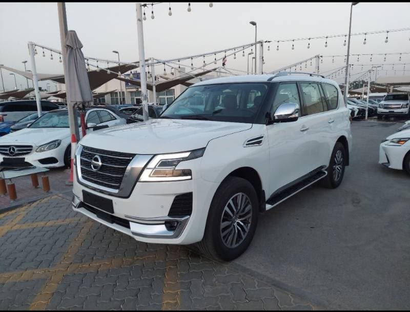 2020 Nissan Patrol thumbnail 2