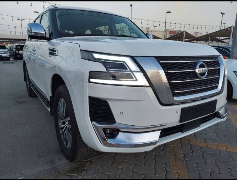 2020 Nissan Patrol thumbnail 5