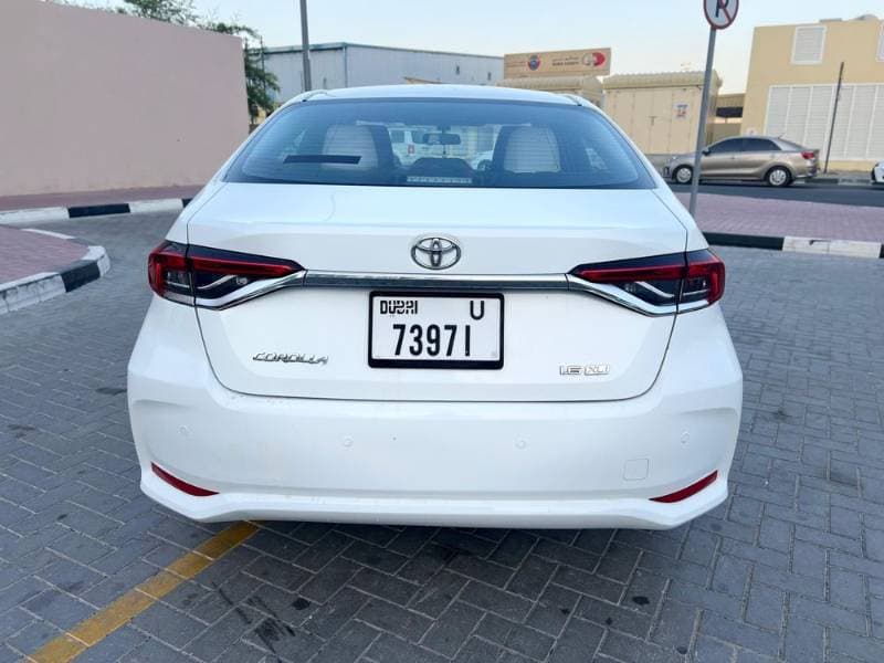2022 Toyota Corolla thumbnail 2