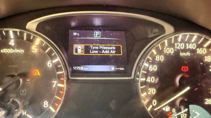 2018 Nissan Altima thumbnail 4