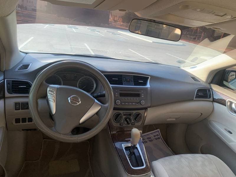 2014 Nissan Sentra thumbnail 4