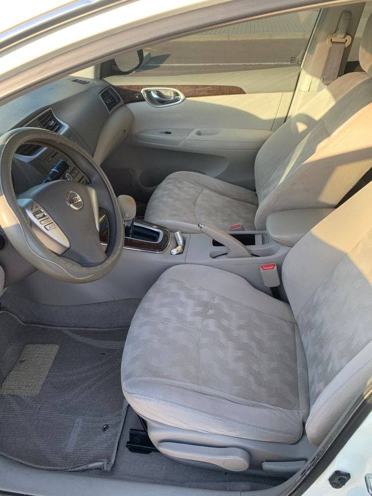 2014 Nissan Sentra thumbnail 5