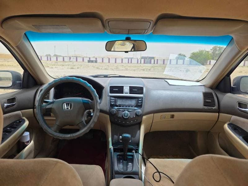 2004 Honda Accord thumbnail 4