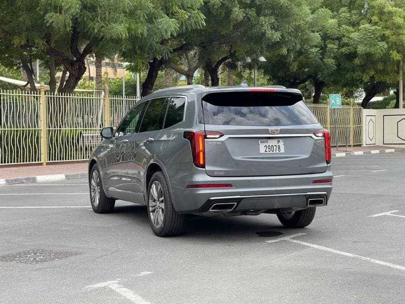 2021 Cadillac XT6 thumbnail 2