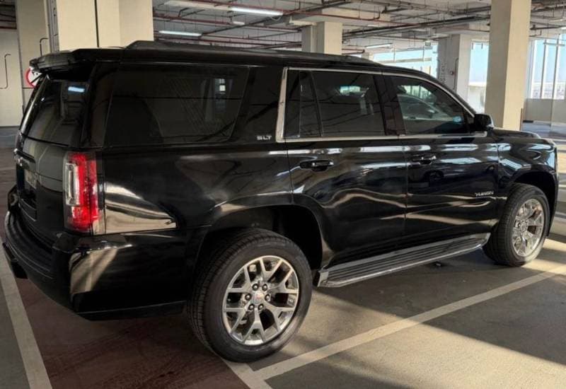 2015 GMC Yukon thumbnail 2