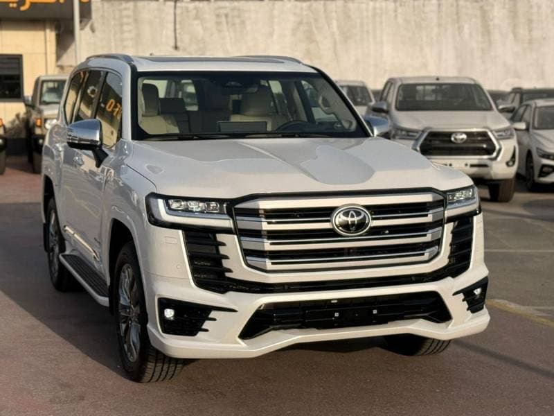 2026 Toyota Land Cruiser VXR thumbnail 2