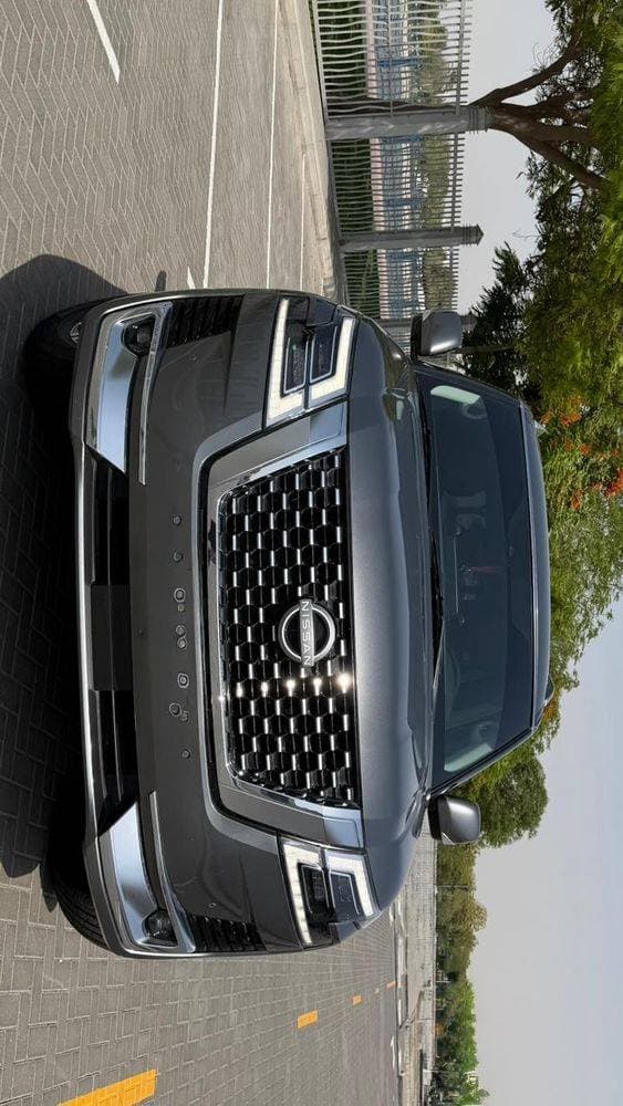2023 Nissan Patrol thumbnail 2