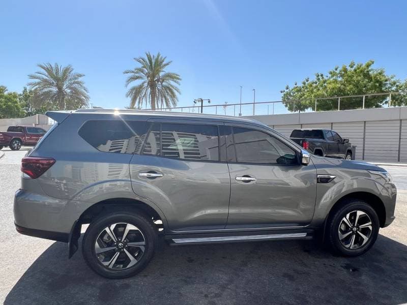2023 Nissan Xterra thumbnail 2