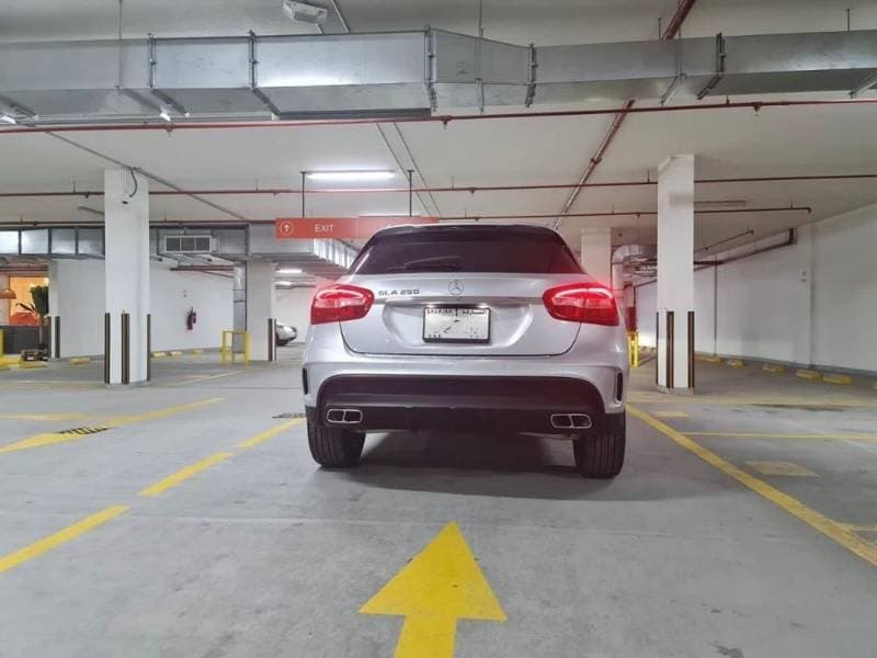 2020 Mercedes-Benz GLA thumbnail 4