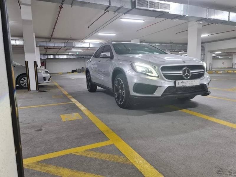 2020 Mercedes-Benz GLA thumbnail 5