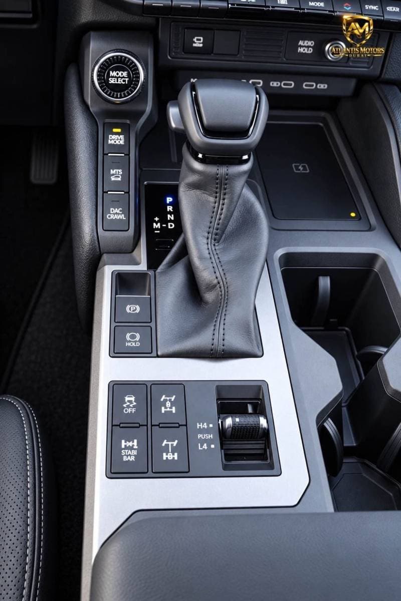 2027 Toyota Prado VXR thumbnail 8