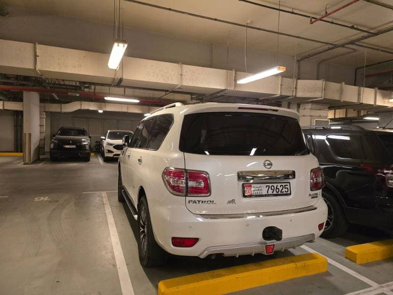 2017 Nissan Patrol thumbnail 4