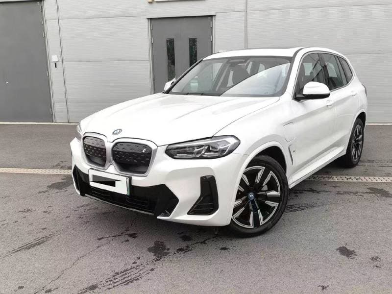 2024 BMW iX3