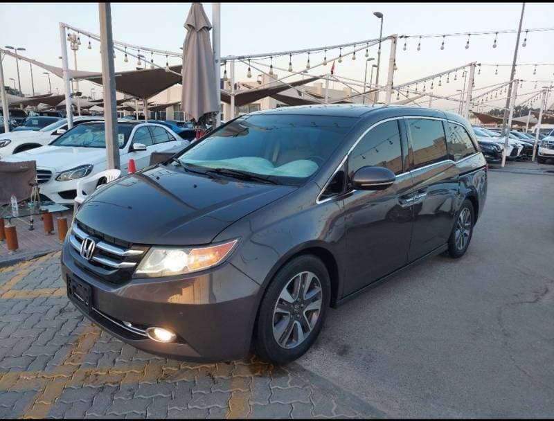 2015 Honda Odyssey thumbnail 2