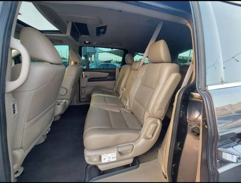 2015 Honda Odyssey thumbnail 7