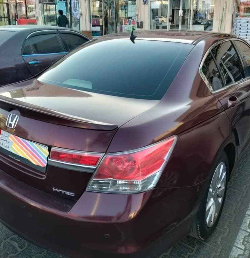 2012 Honda Accord thumbnail 2