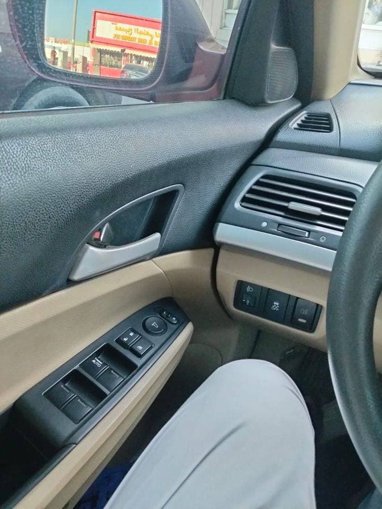 2012 Honda Accord thumbnail 5