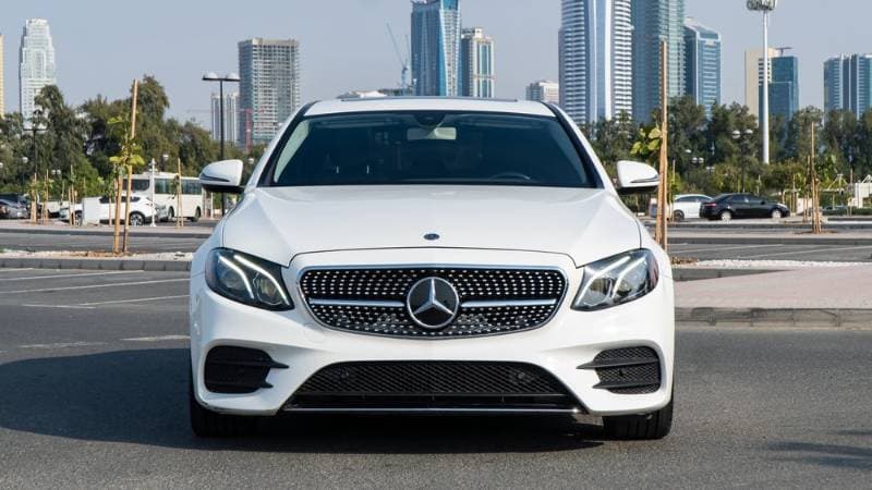 2019 Mercedes-Benz E-Class thumbnail 3