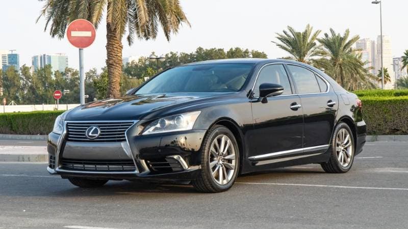 2013 Lexus LS 460 thumbnail 2