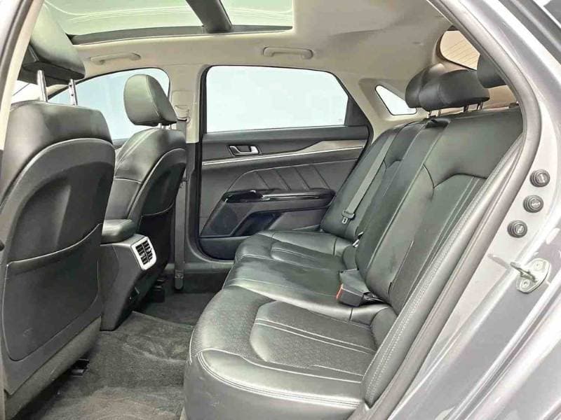 2021 Kia K5 thumbnail 4